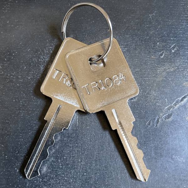 Leer TR Series Camper Keys